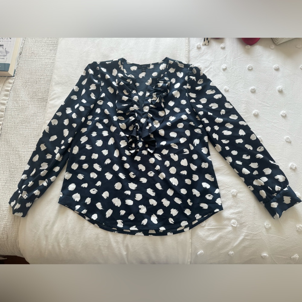J. crew v neck ruffle spot top